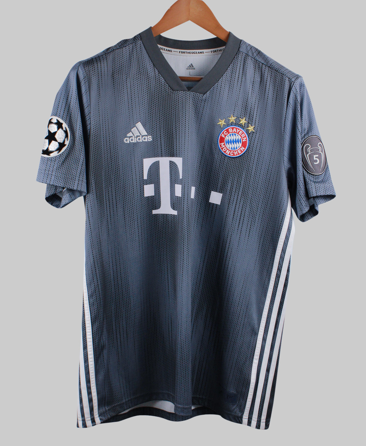 Bayern Munich 2018-19 Lewandowski Away Kit (L)