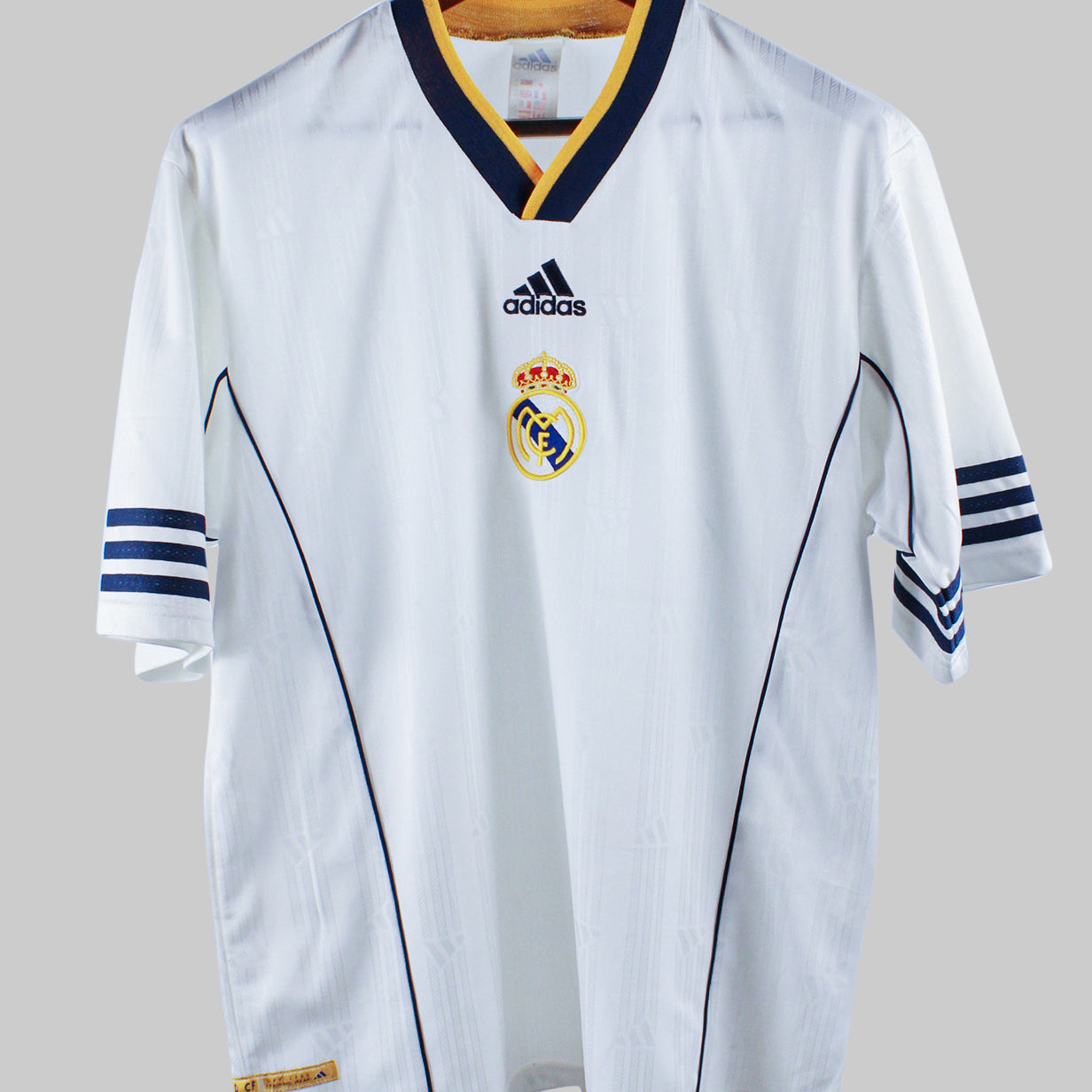 Real Madrid  1999-00 Trainer Kit (M)