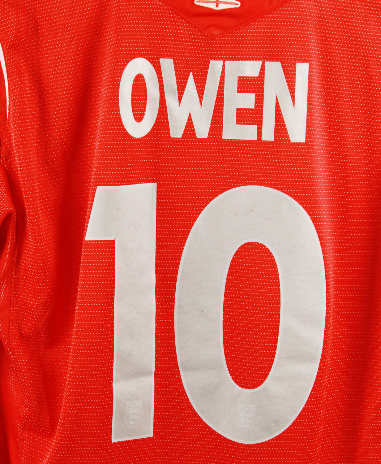 England 2004-05 Owen Away Kit (L)