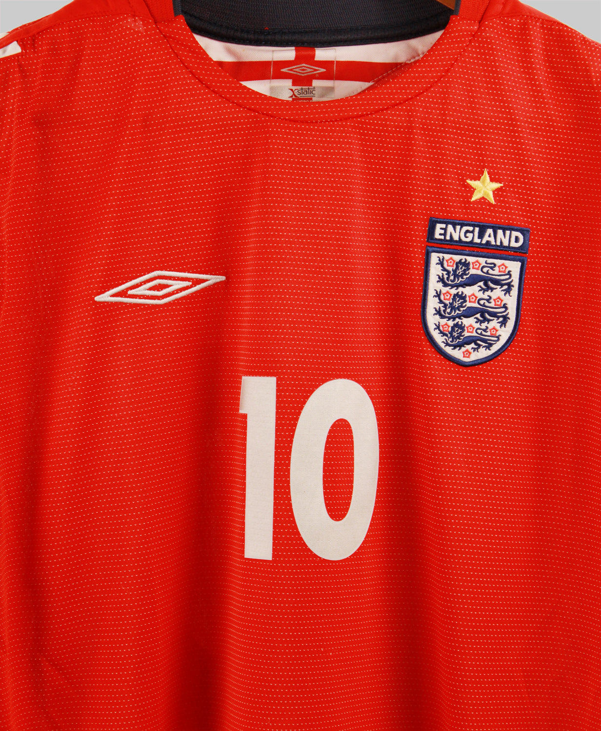England 2004-05 Owen Away Kit (L)