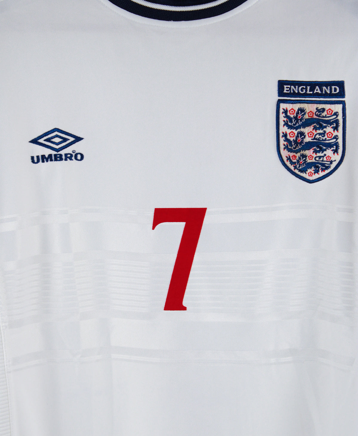 England 2000-01 Beckham Home Kit (L)