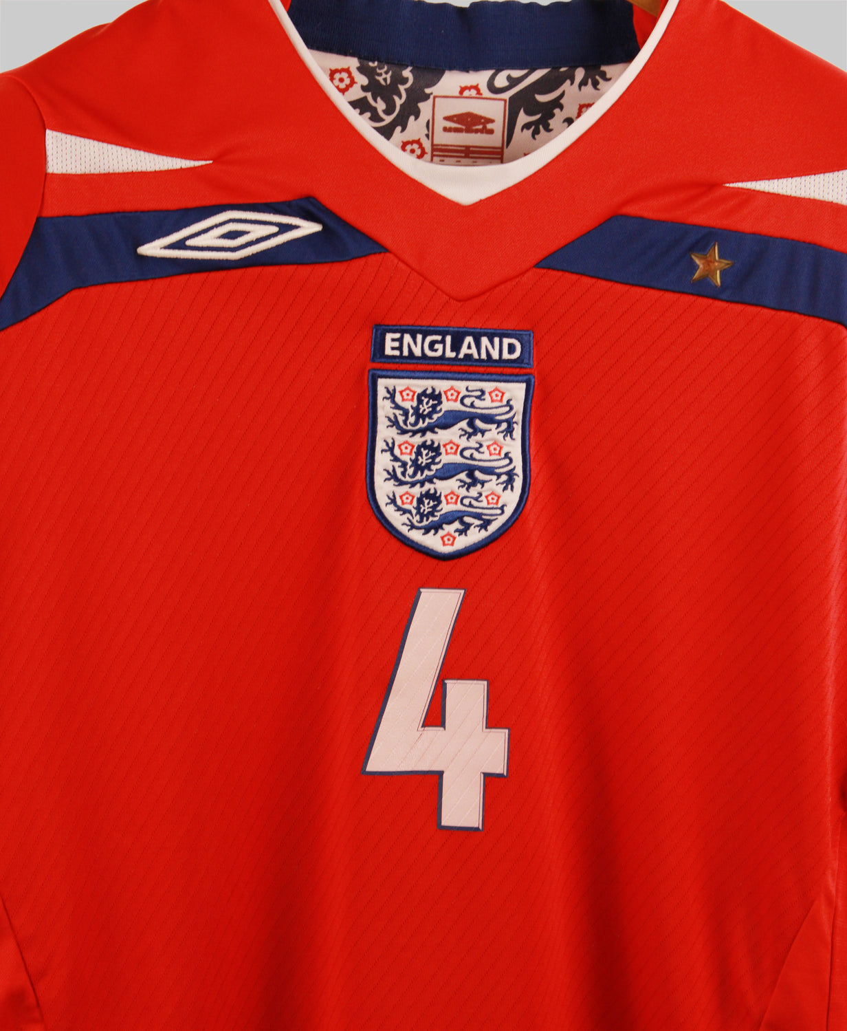 England 2008-10 Gerrard Away Kit (XL)