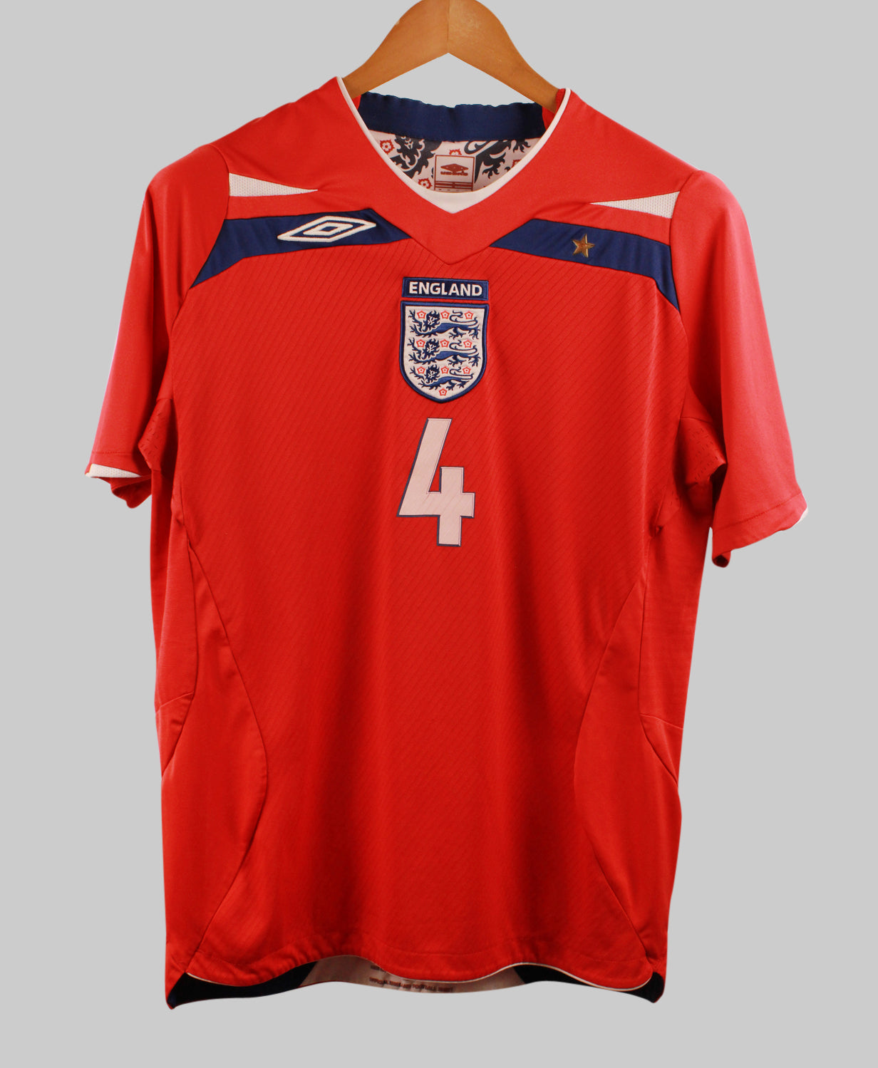 England 2008-10 Gerrard Away Kit (XL)