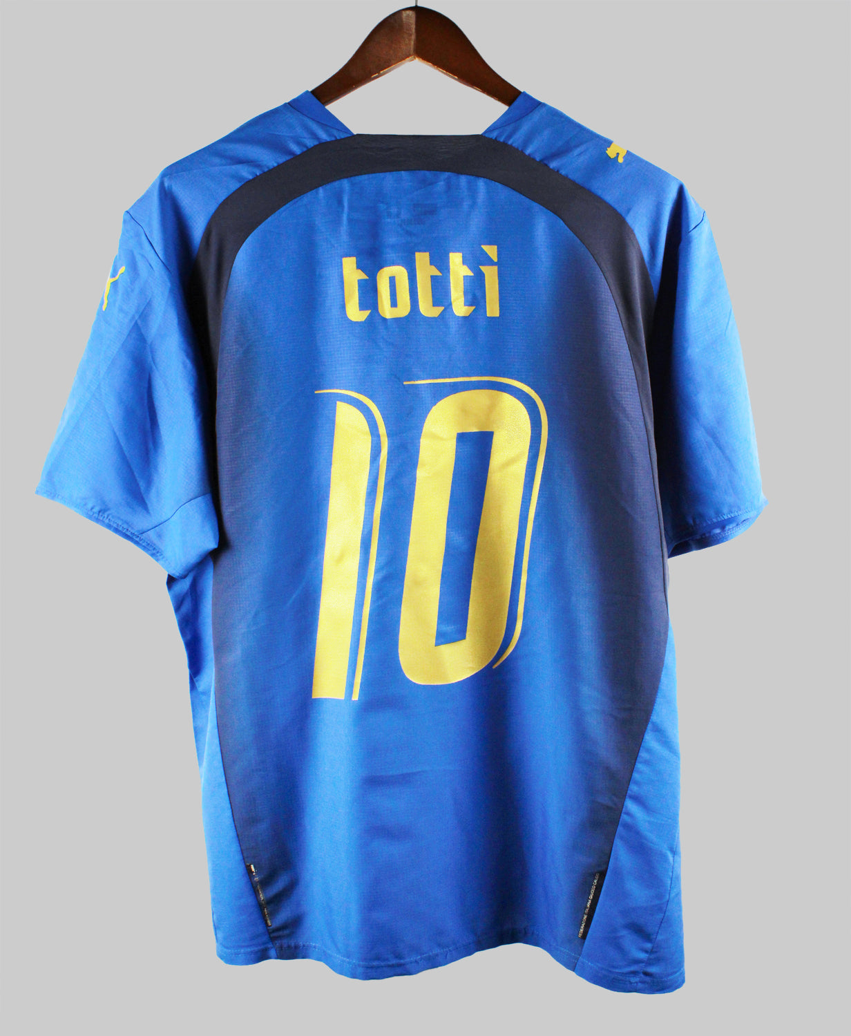 Italy 2006-07 Totti Home Kit (M)
