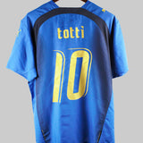 Italy 2006-07 Totti Home Kit (M)