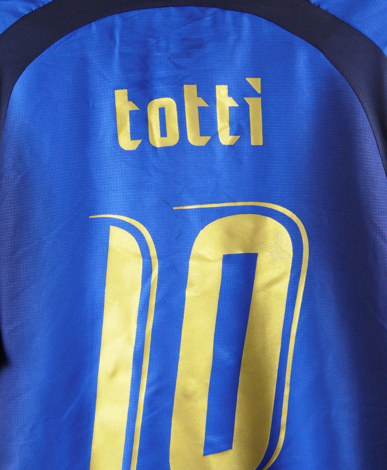 Italy 2006-07 Totti Home Kit (M)