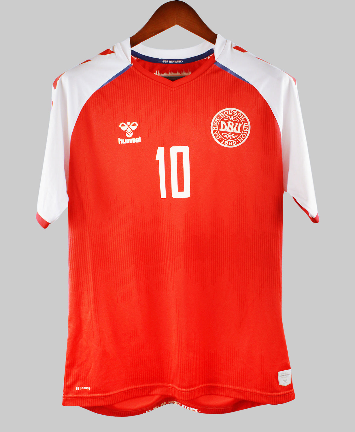 Denmark 2021-22 Eriksen Home Kit (M)