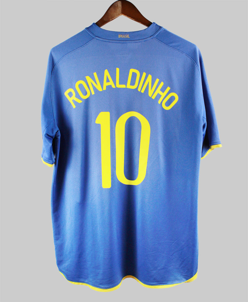 Brazil 2008-09 Ronaldinho Away Kit (XL)