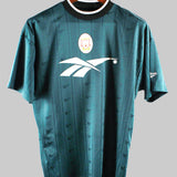 Liverpool  1996 Training Kit (M)
