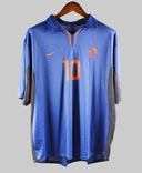 Netherlands 2000-01 Bergkamp Away Kit (XL)