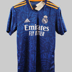 Real Madrid 2021-22 Away Kit (S)