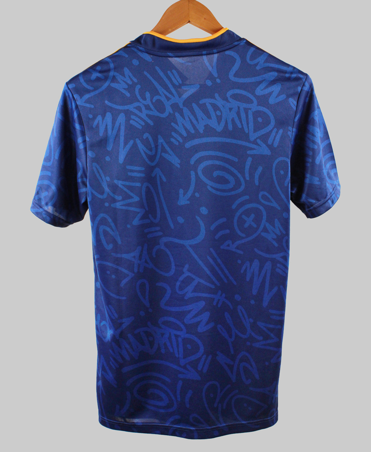 Real Madrid 2021-22 Away Kit (S)