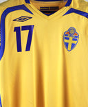 Sweden 2007-08 Larsson Home Kit (M)