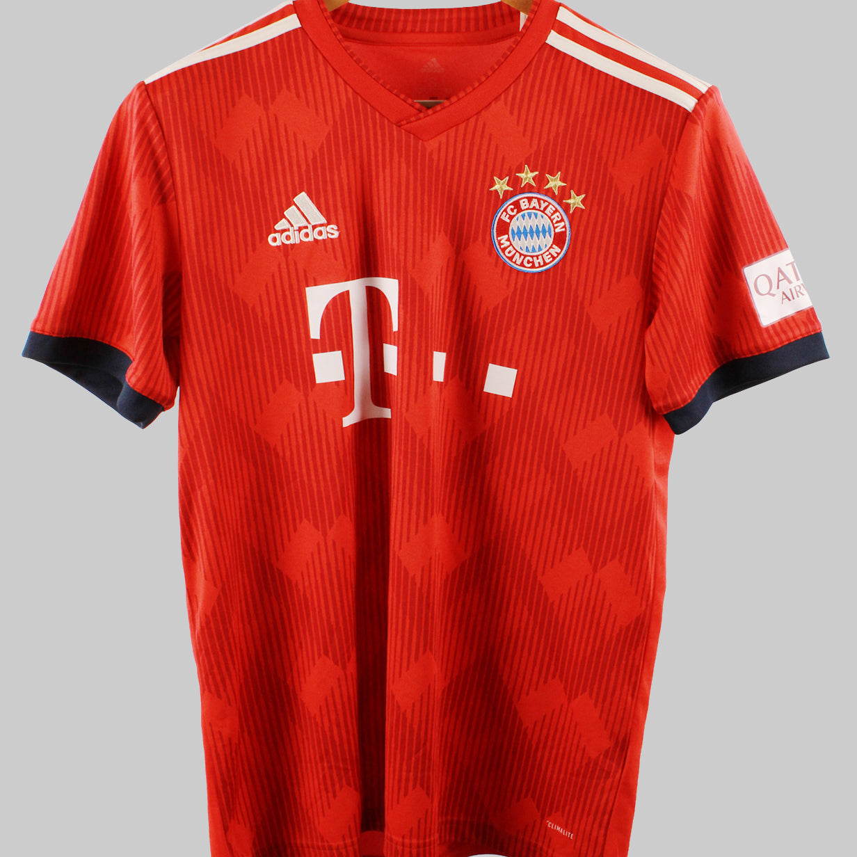 Bayern Munich 2018-19 James Home Kit (S)