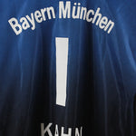 Bayern Munich 2002-03 Kahn Goalkeeper Kit (M)