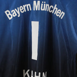 Bayern Munich 2002-03 Kahn Goalkeeper Kit (M)