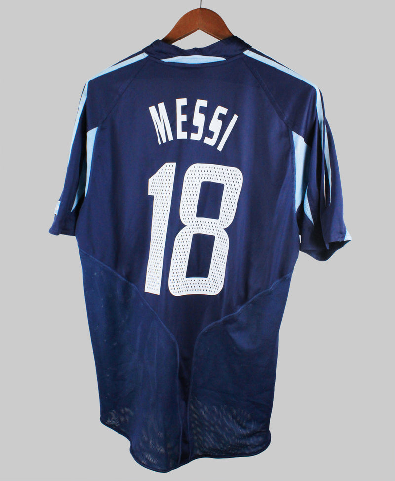 Argentina 2003-04 Messi Away Kit (L)