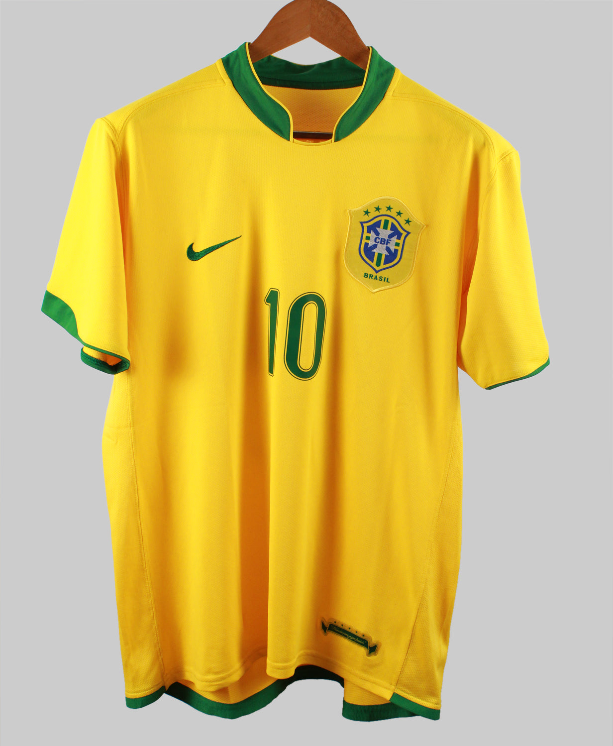 Brazil 2006-07 Ronaldinho Home Kit (M)