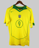 Brazil 2004-05 Ronaldo Home Kit (L)