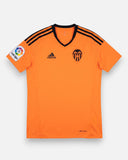 Valencia 2016-17 Nani Away Kit (M)
