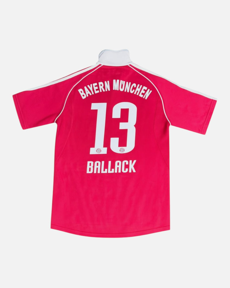 Bayern Munich 2006-07 Ballack home vintage football shirt, size M.