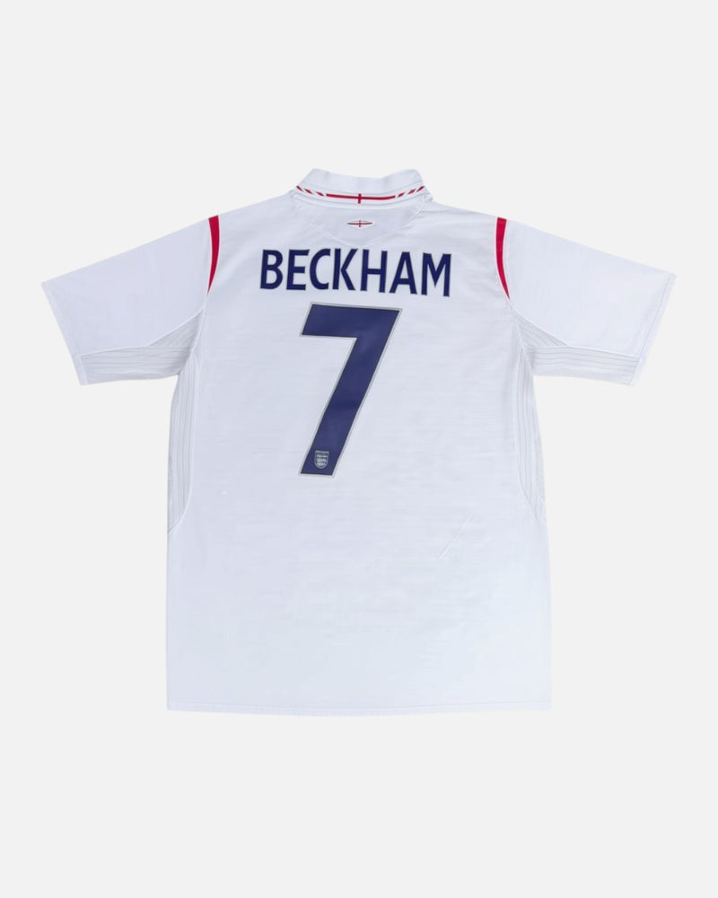 England 2005-06 Beckham home vintage football shirt, size M.
