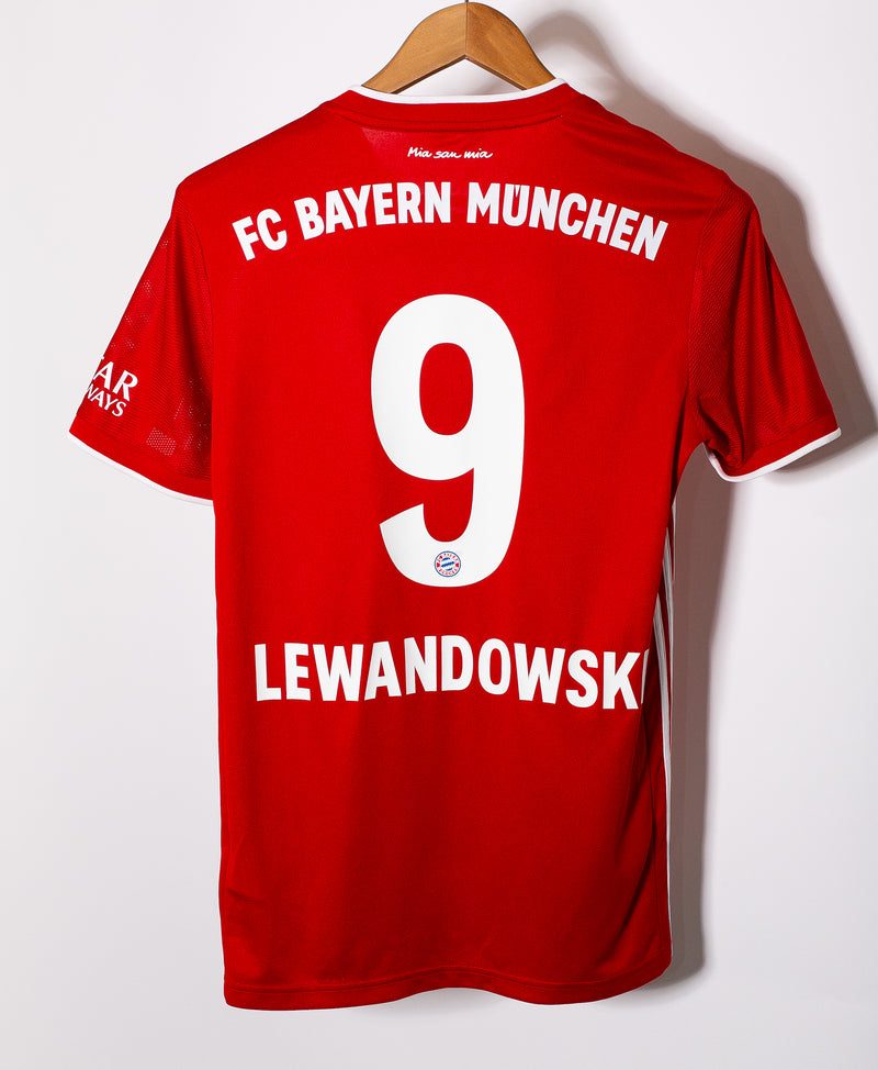 Bayern Munchen 2020-21 Lewandowski Home Kit (S)