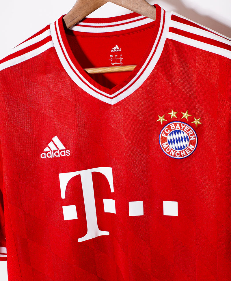 Bayern Munchen 2013-14 Robben Home Kit (L)