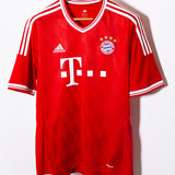 Bayern Munchen 2013-14 Robben Home Kit (L)