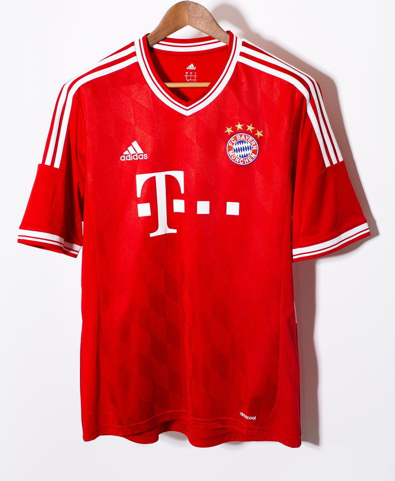 Bayern Munchen 2013-14 Robben Home Kit (L)