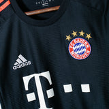 Bayern Munchen 2015-16 Lewandowski Third Kit (M)