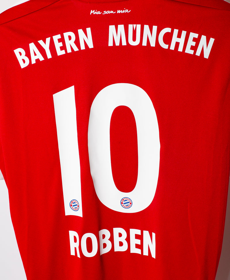 Bayern Munchen 2017-18 Robben Home Kit (M)