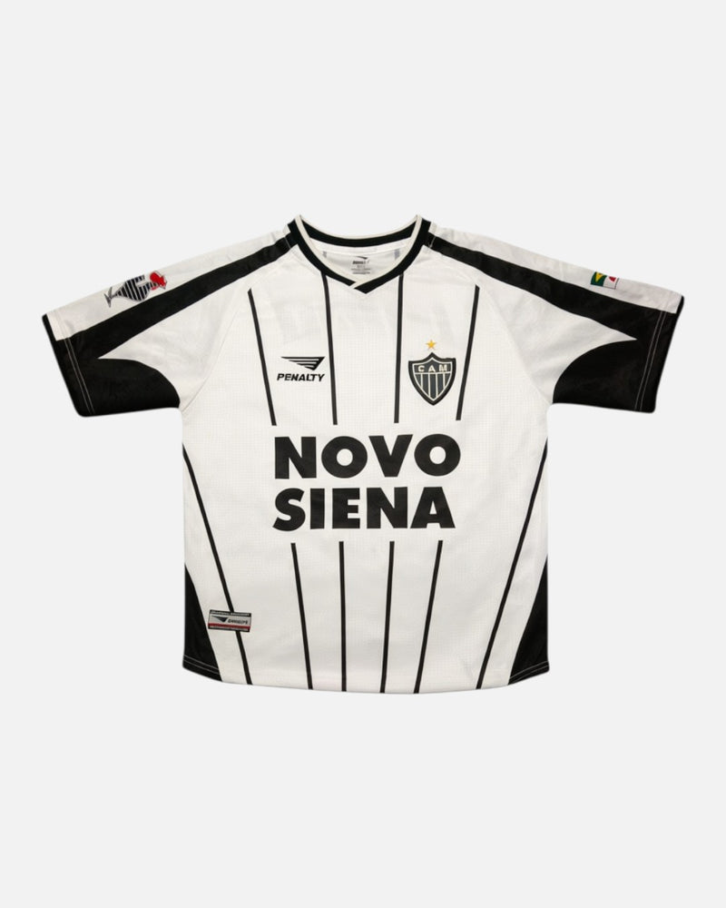 Atletico Mineiro 2001-02 away vintage football shirt, size Large — Penalty, front.