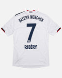 Bayern Munich 2010-11 Ribery Away Kit (S)