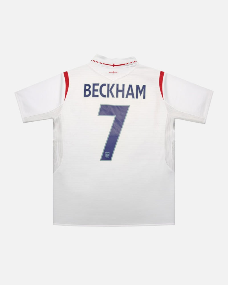 England 2005-06 Beckham home vintage football shirt, size Large — Umbro, back.