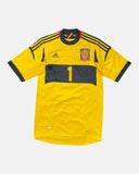 Spain 2012-13 Casillas goalkeeper home vintage football shirt, size Small — Adidas, front.