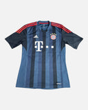 Bayern Munich 2013-14 Schweinsteiger Third Kit (Medium) - front