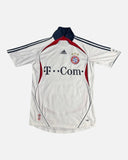 Bayern Munich 2006-07 Podolski Away Kit (Medium) - front