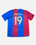 Barcelona 2006-07 Messi home vintage football shirt, size XL — Nike, back.