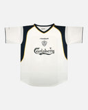 Liverpool 2001-02 Owen away vintage football shirt, size Medium — Reebok, front.