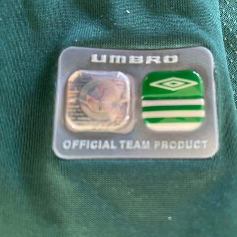 Celtic Glasgow 2004/2005 Away Umbro Jersey