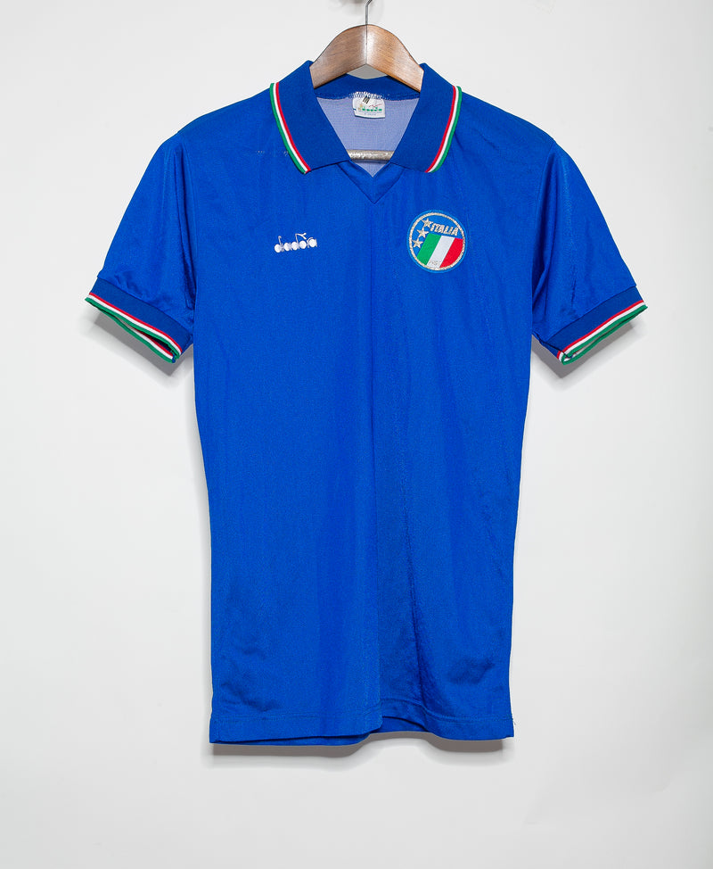 Italy 1990 Home Kit #15 Baggio (M)