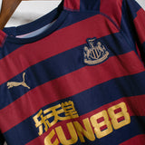 Newcastle 2018-19 Kenedy Away Kit (M)