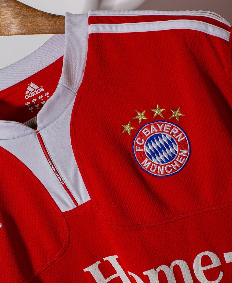 Bayern Munich 2009-10 Ribery Home Kit (XL)