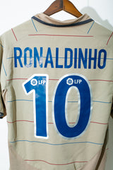 Barcelona 2003 Ronaldinho Away Kit ( M )