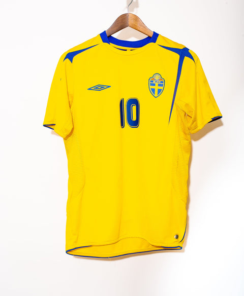 2006 Sweden Ibrahimovic Home Kit (M)