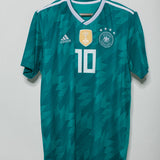 Germany 2018 Ozil #10 Away Kit (XL)