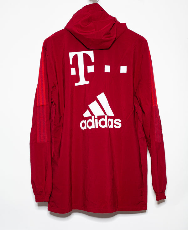 2018 Bayern Munich Player Issue Jacket ( L )