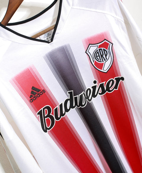 River Plate 2004-05 Third Kit #11 (L)