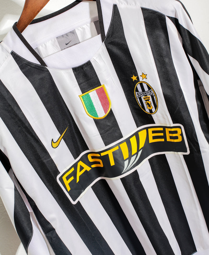 Juventus 2003-04 Home Kit (XL)